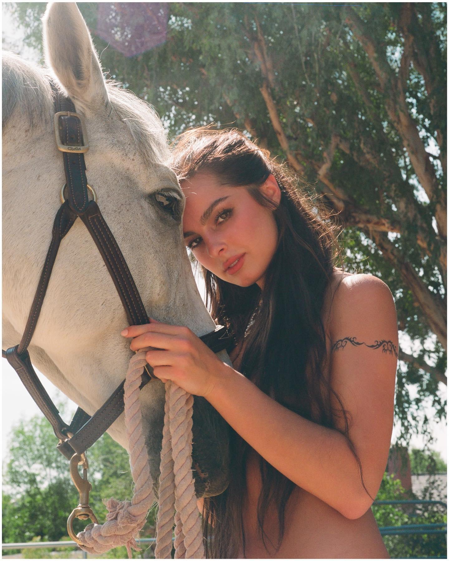 Addison Rae / addie_the_baddie Filtraciones Nude de OnlyFans 1