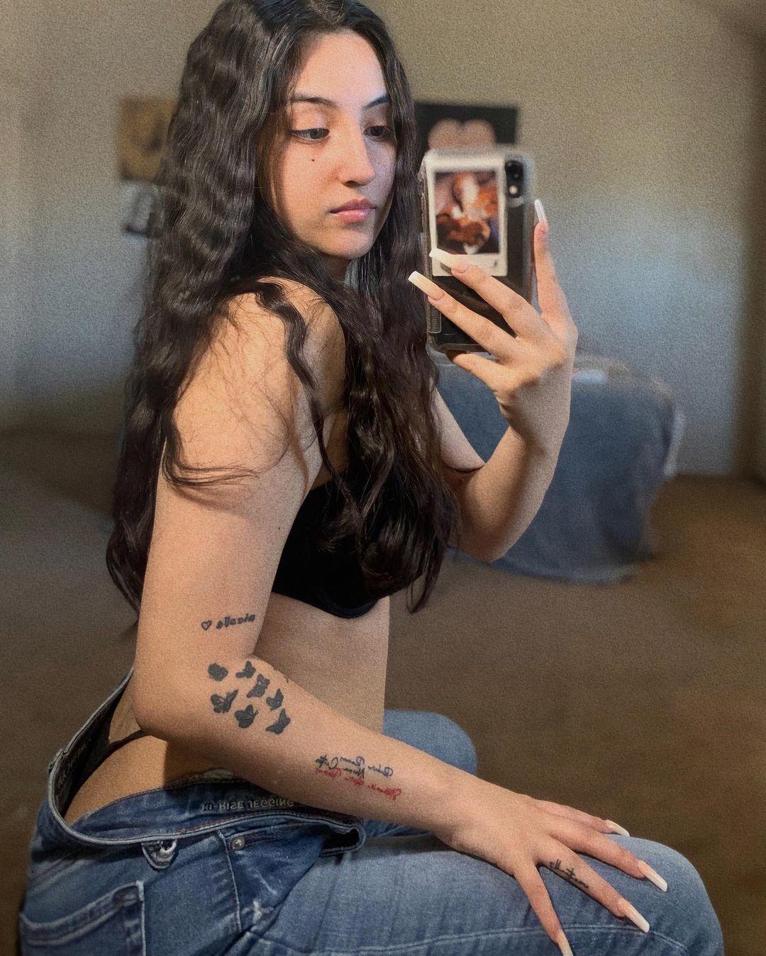 anneiise / ilykisses Filtraciones Nude de OnlyFans 1