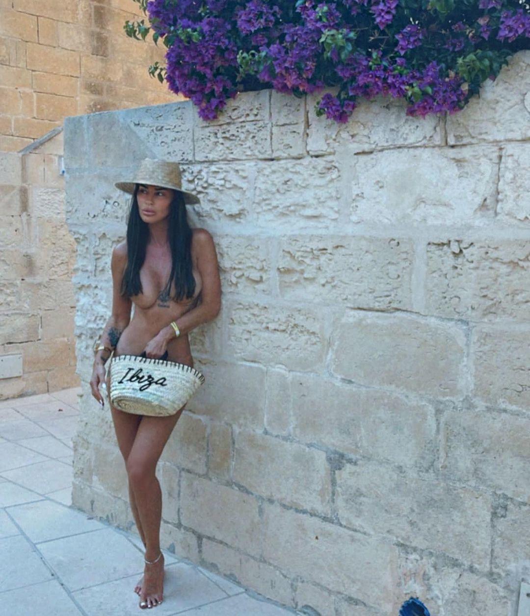 Antonella Mosetti / antonellamosetti Filtraciones Desnudas de OnlyFans 1