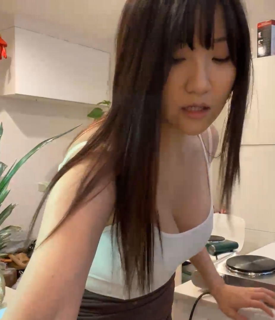 AriaSaki / simplyjustaria Filtraciones Nude de OnlyFans 1