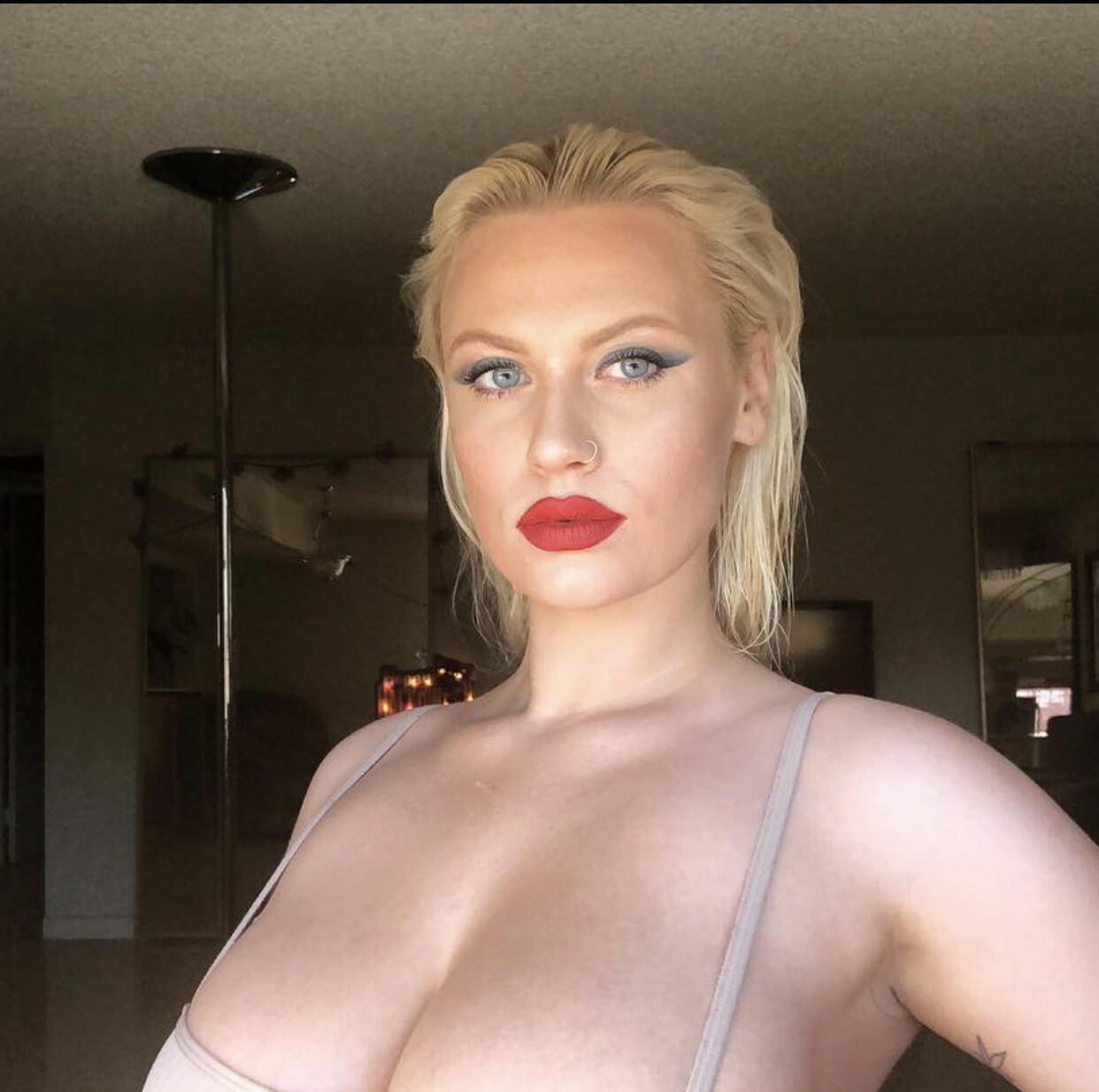 BabyyLiv / MUSEME333 Filtraciones desnudas de OnlyFans 1