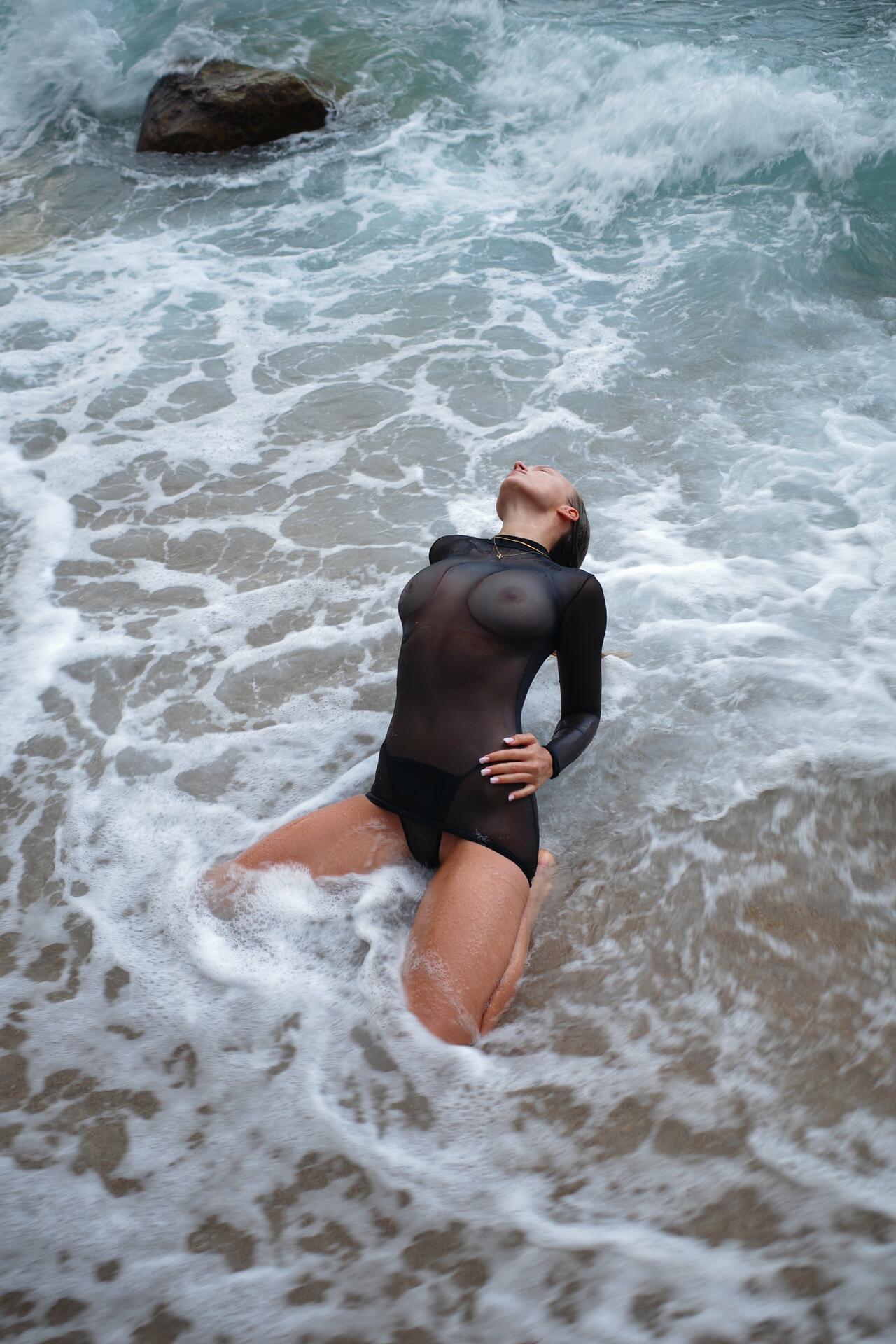 Filtraciones Nude de chillwithkira en OnlyFans 1