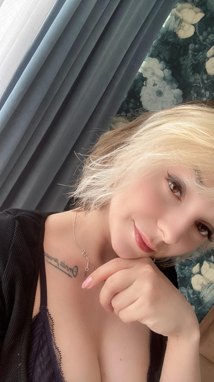 dear.iris Nude OnlyFans Filtraciones 1