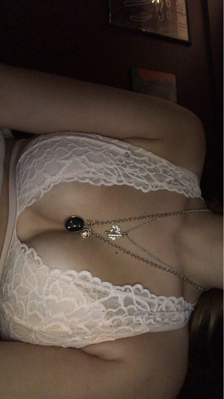 Emo.fio / babyybunnyy Filtraciones Nude de OnlyFans 1