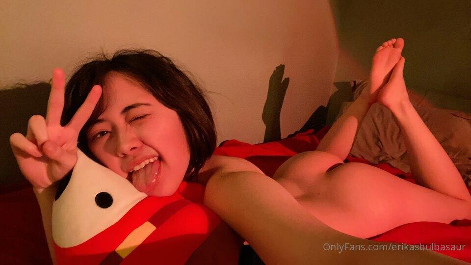 ErikasBulbasaur / picachu404 Fugas Nude de OnlyFans 1
