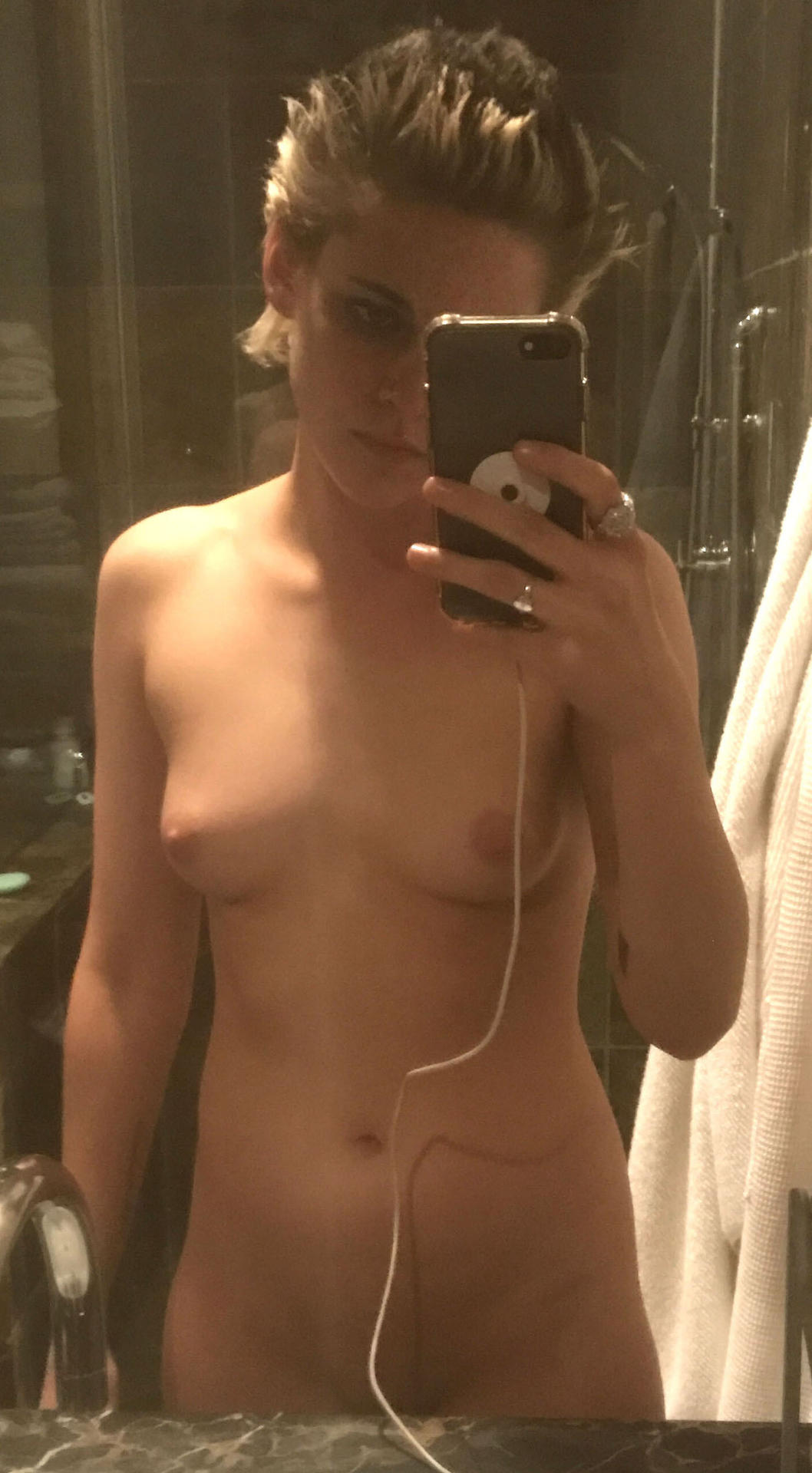 Kristen Stewart / kristenstewart Filtraciones Nude de OnlyFans 1