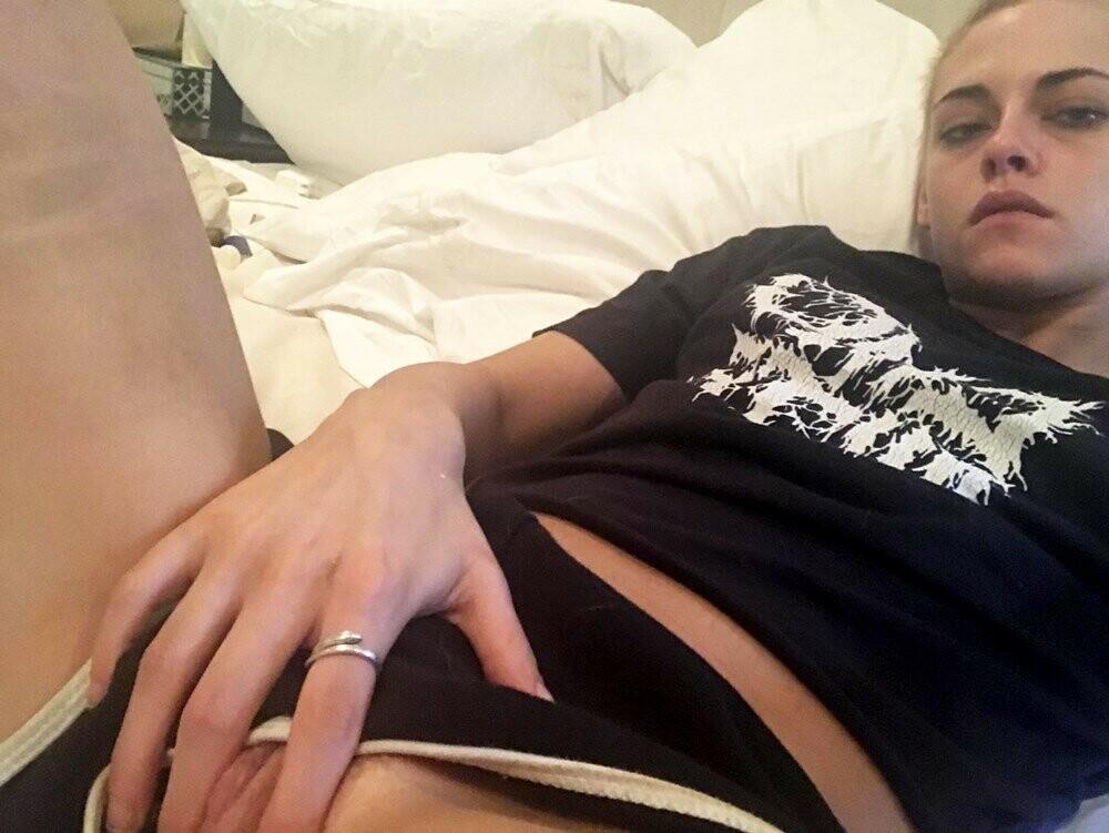 Kristen Stewart / kristenstewart Fugas Nude de OnlyFans 1