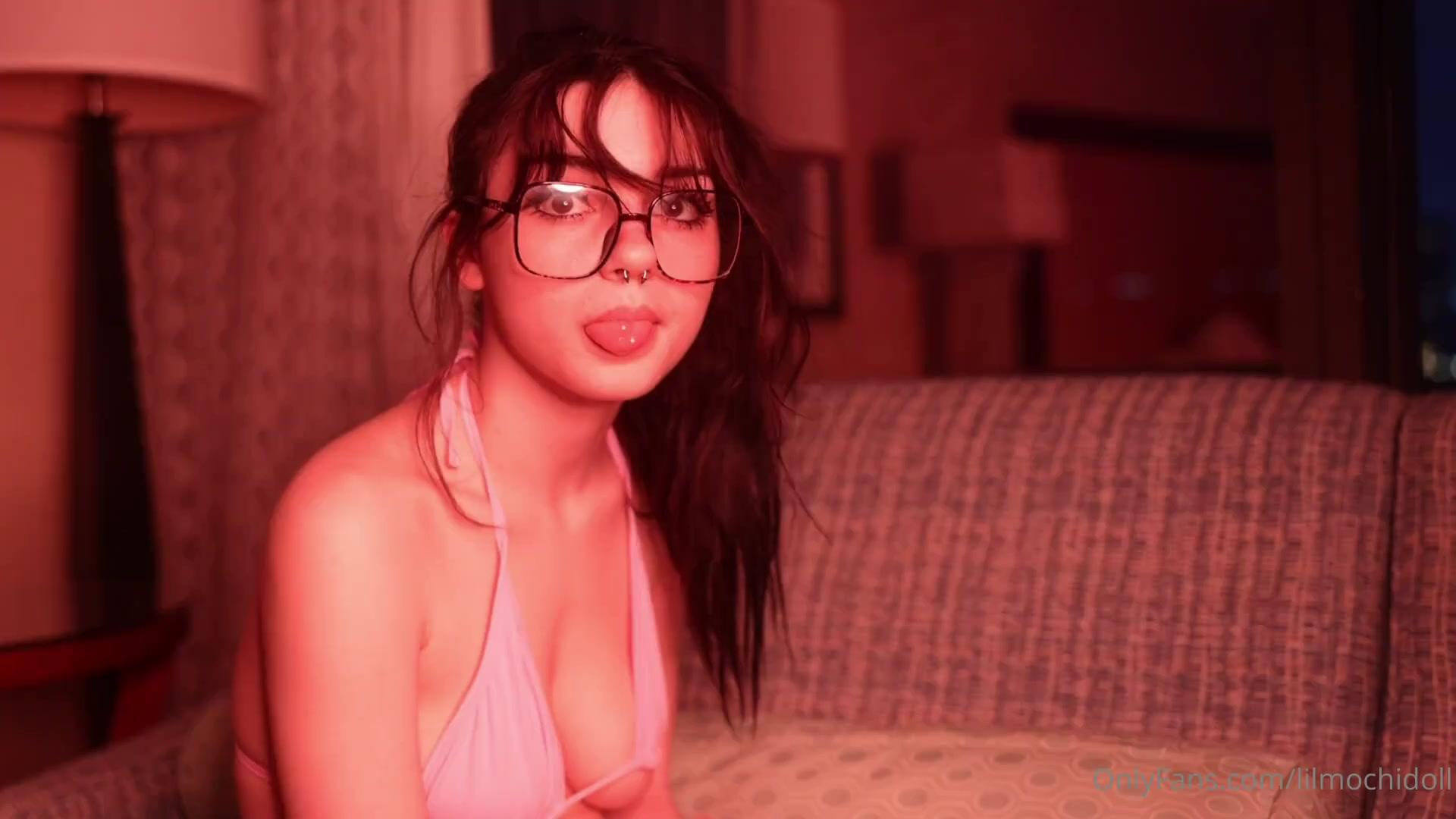 Lilmochidoll / lucifersexdoll Filtraciones Nude de OnlyFans 1
