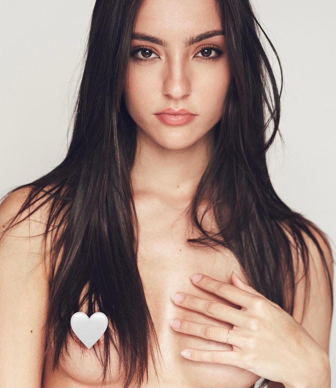 Mathilde Lasry / usuario Filtraciones Nude de Patreon 1