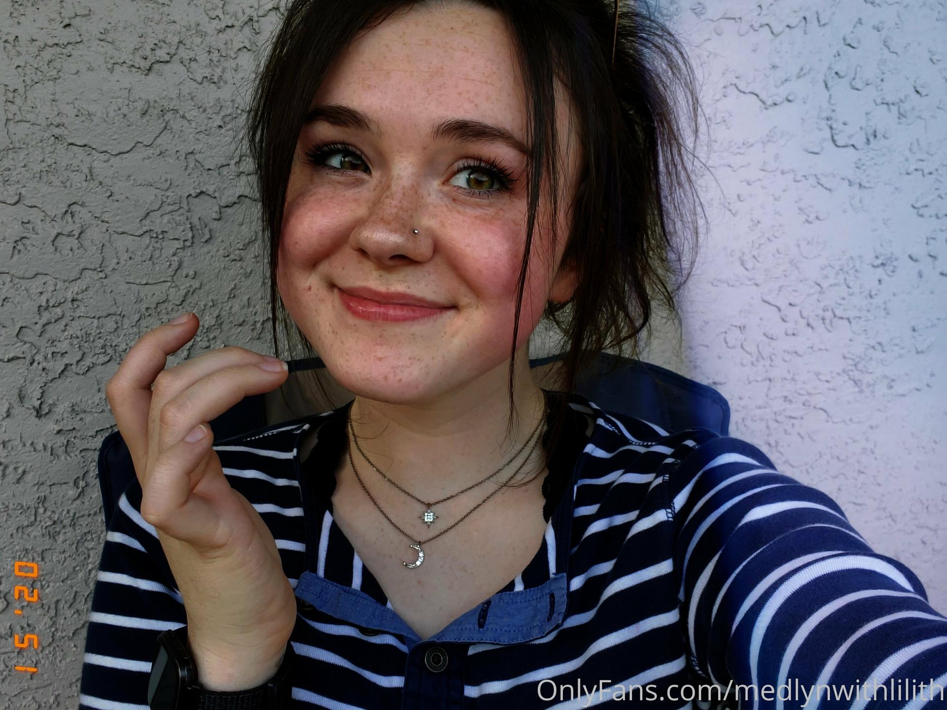 Medlynwithlilith Nude Filtraciones de OnlyFans 1