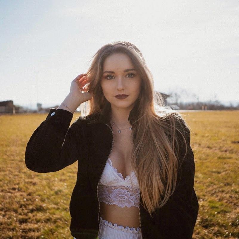 Melanie Hoepfl / melanie_melody / melaniehfl Filtraciones Nude de OnlyFans 1