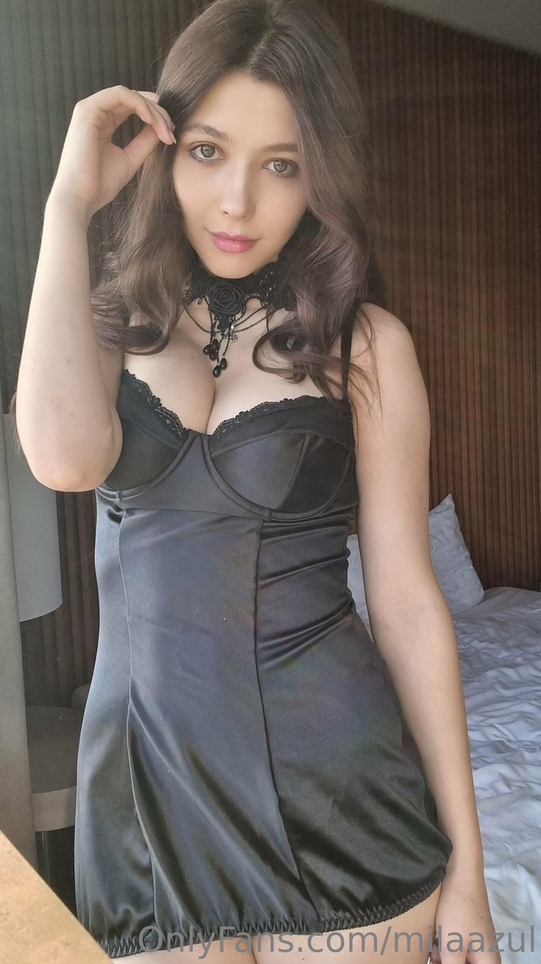 Mila Azul / milaazul Filtraciones Nude de OnlyFans 1