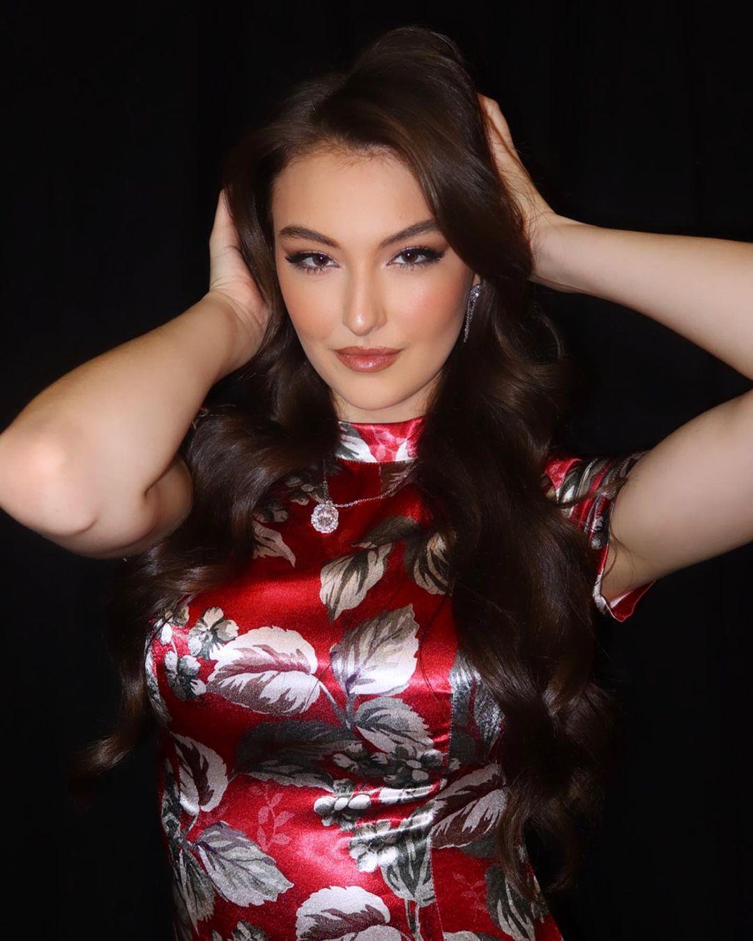 Beautyandbrainswithatwist / Rachel Michelle / rachellemichelle Filtraciones Nude de OnlyFans 1