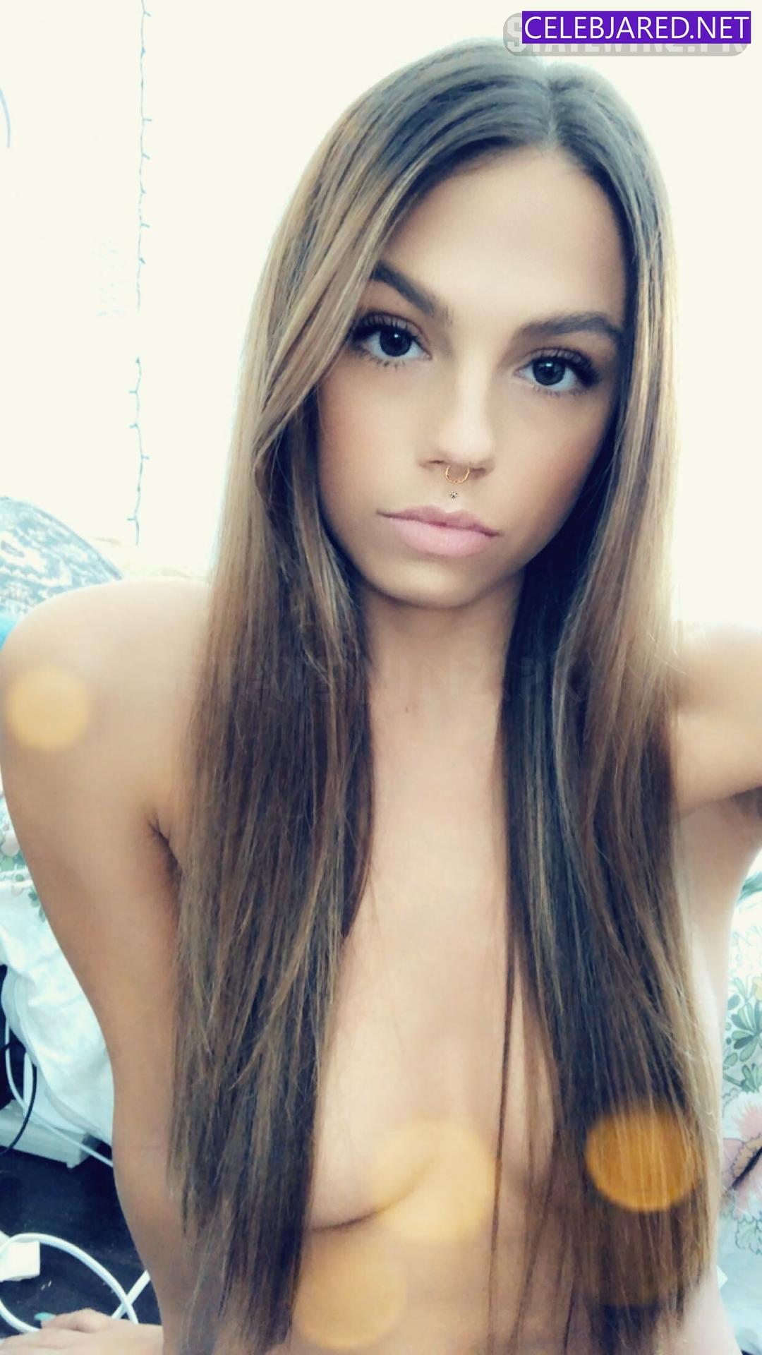 itzjolzy / sarahjolzzz Filtraciones Desnudas de OnlyFans 1