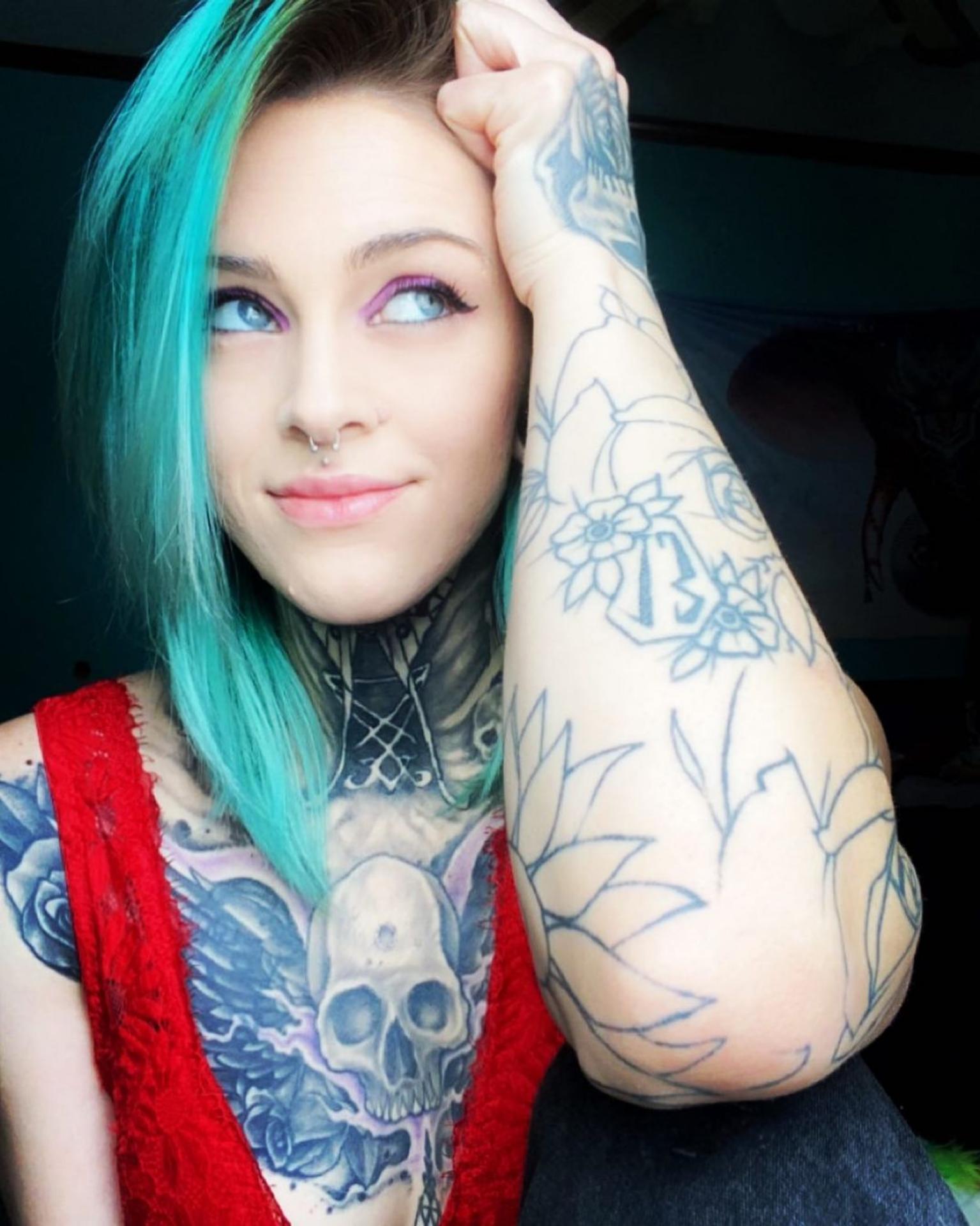 Stephanie Kelly / salem7828 / thatonealtmom Filtraciones Nude de OnlyFans 1