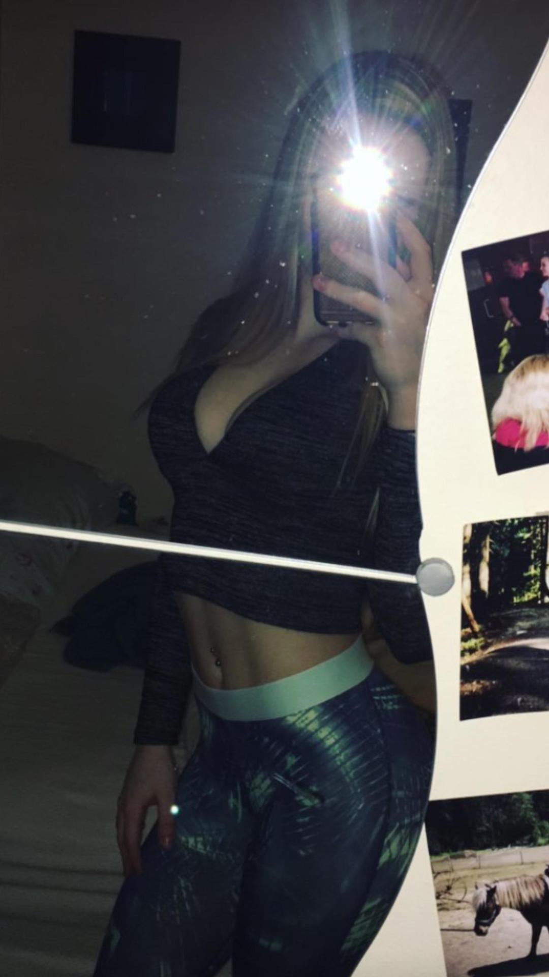 Taylor Flewin / taylorwhitetv Filtraciones Desnudas de OnlyFans 1