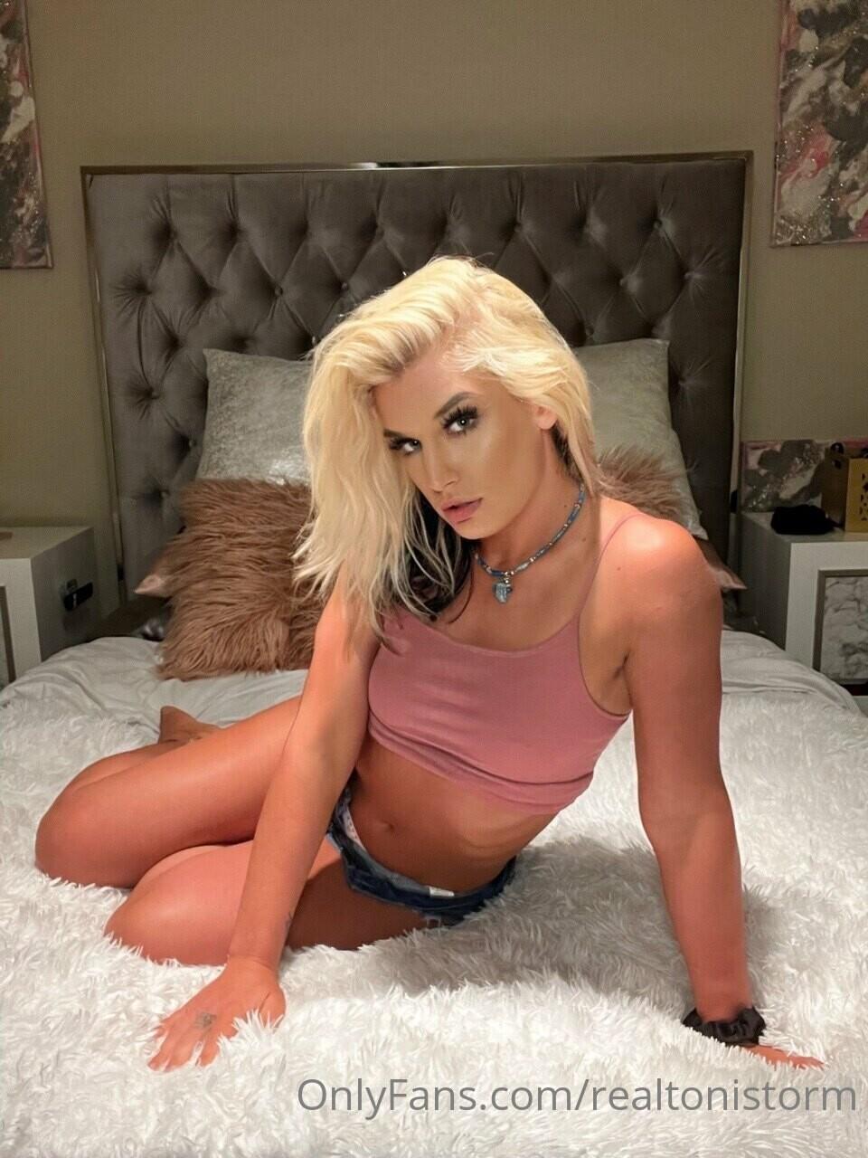 Toni Storm / realtonistorm Filtraciones Nude en OnlyFans 1