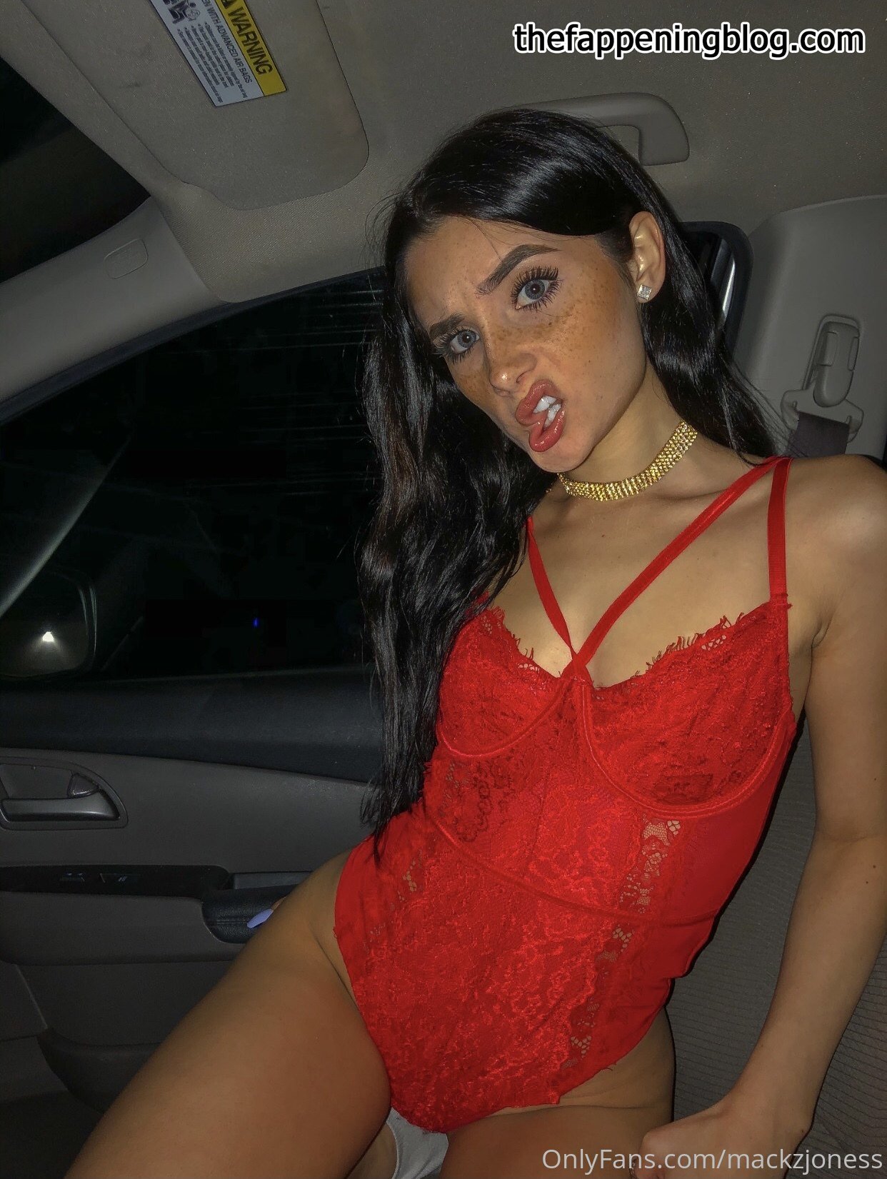 Mackenzie Jones aka mackzjoness Leaked Photo 142