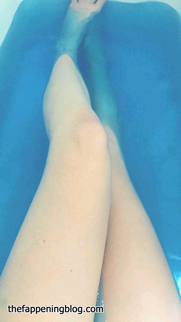 ThatSubieGirl Leaked Photo 32