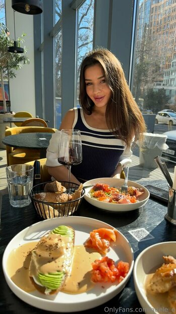 adele_e Filtraciones OnlyFans Foto 1