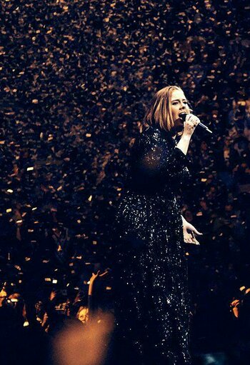 Adele / Adele Laurie Blue Adkins Filtraciones Foto 79