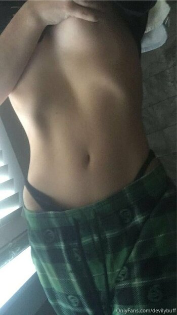 devilybuff Filtraciones OnlyFans Foto 4