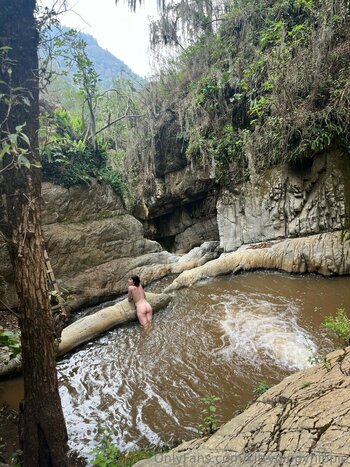 kittynippyhippie / littlenippyhippie Filtraciones OnlyFans Foto 19