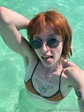 kittynippyhippie / littlenippyhippie Filtraciones OnlyFans Foto 30