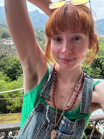 kittynippyhippie / littlenippyhippie Filtraciones OnlyFans Foto 44