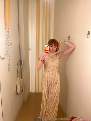 kittynippyhippie / littlenippyhippie Filtraciones OnlyFans Foto 52