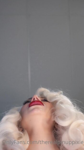Pineup Pixie / Bianca Blakney 2 / pinuppixietm / therealpinuppixie Filtraciones OnlyFans Foto 26