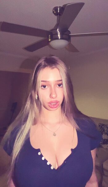 sofyaplotnikova / https: / xsofya_x Filtraciones Foto 27