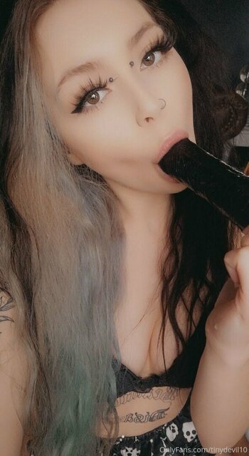 tinydevil10 / Jessica Filtraciones OnlyFans Foto 9