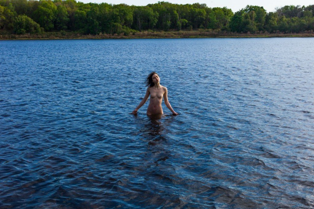 Ali Michael Desnuda 11