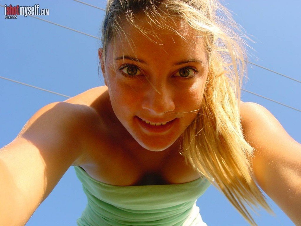 Hermione Way Naked 034