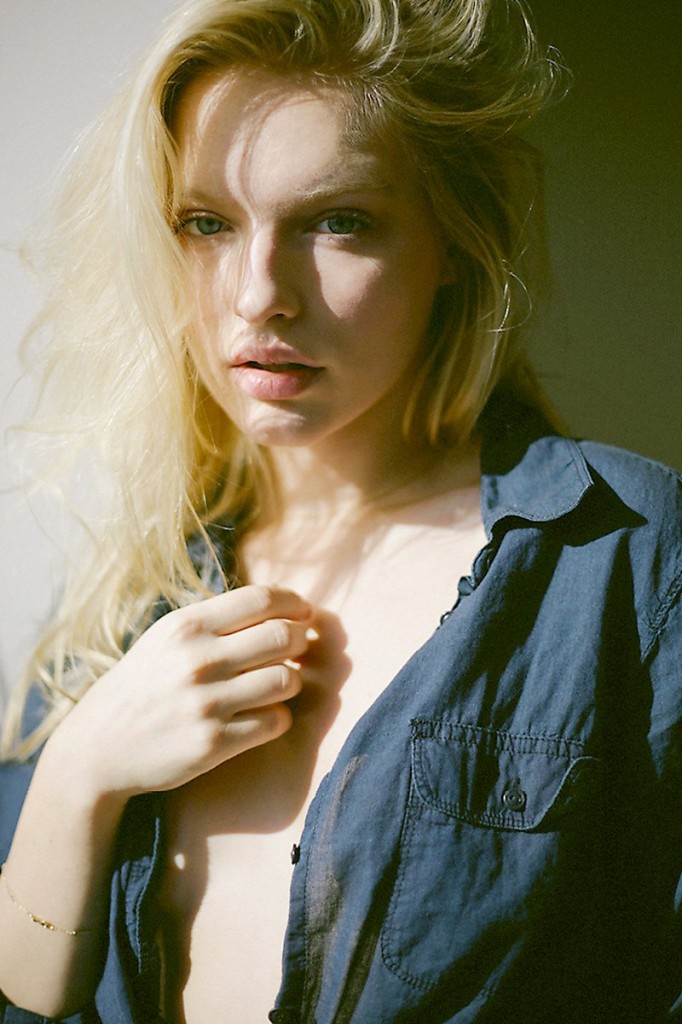 Isabella Farrel Desnuda 05