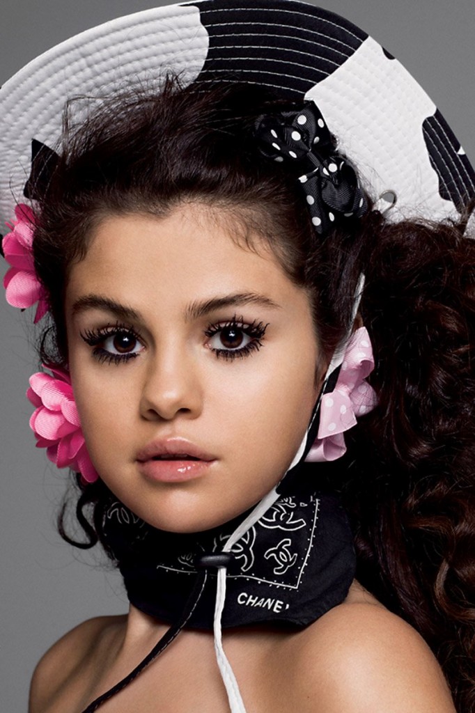 Selena Gomez Topless 06