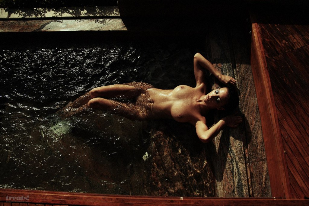 Alejandra Guilmant Desnuda 06