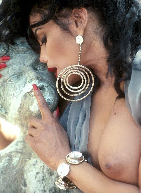 Latoya Jackson Desnuda 08