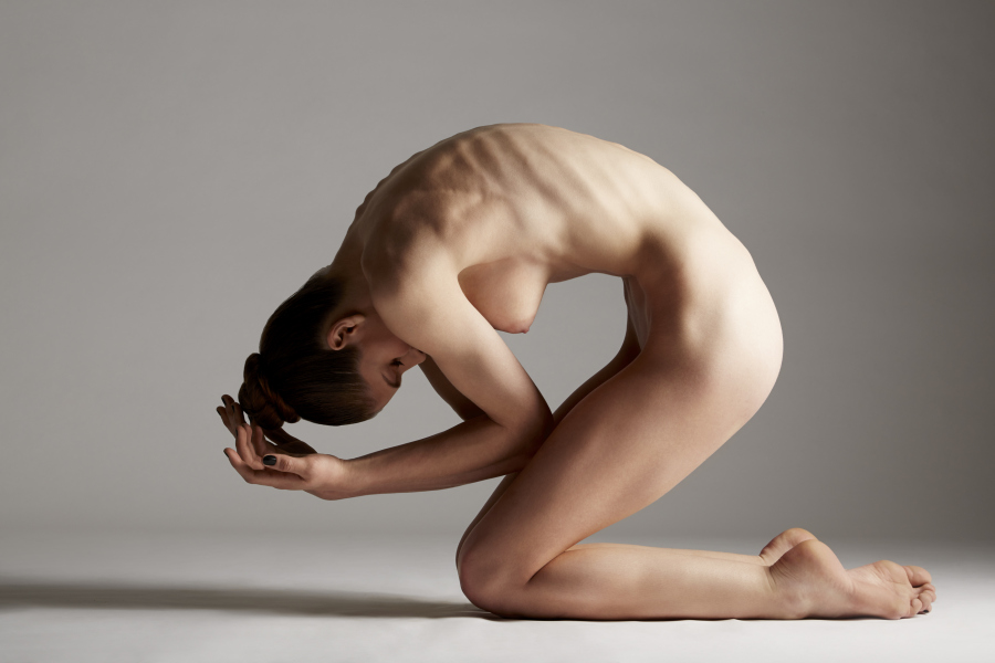 Rebekah-Underhill-Naked-2