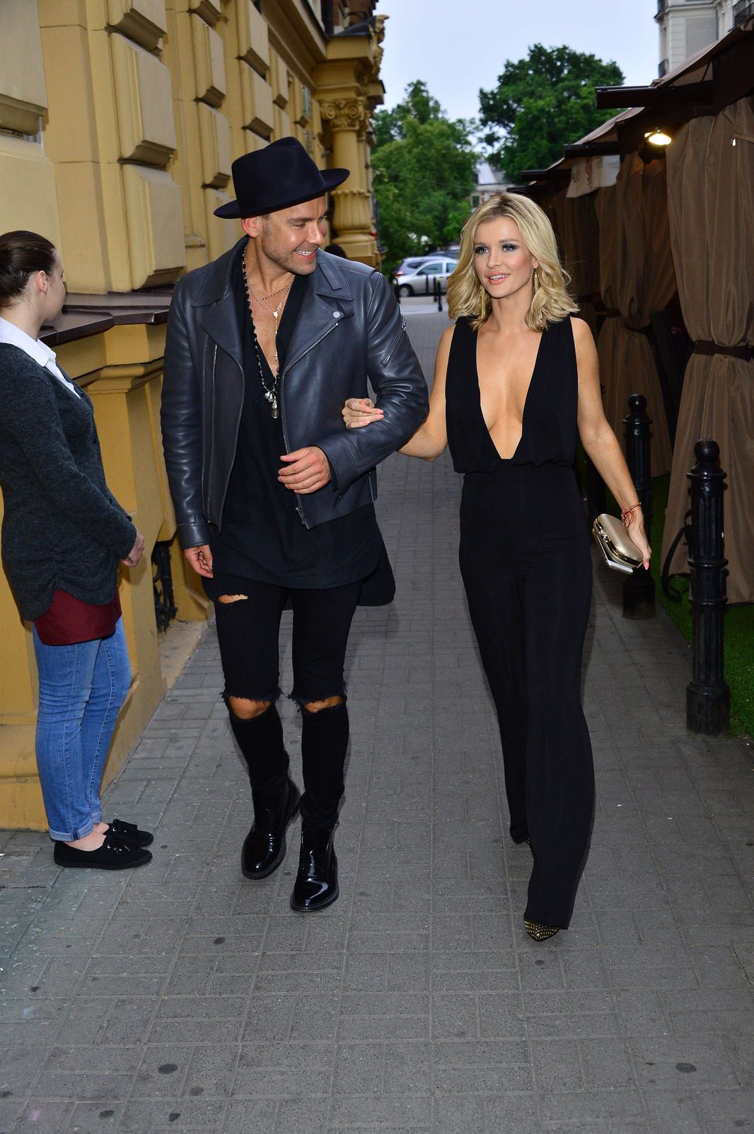 Joanna-Krupa-Cleavage-6