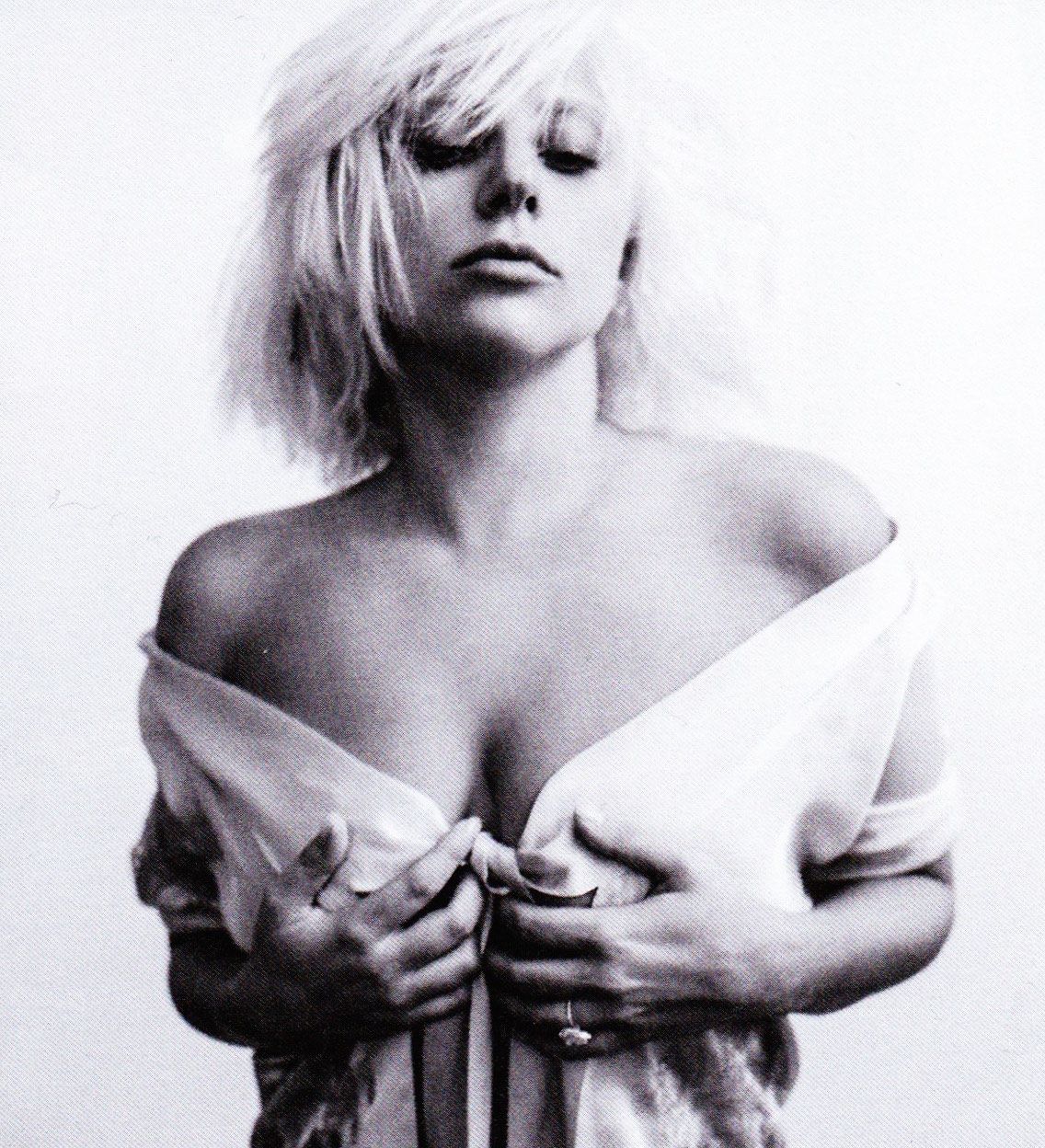 Lady-Gaga-and-Angie-Pontani-Naked-1