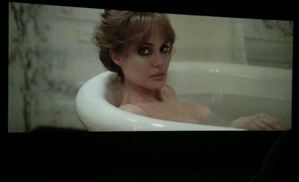 Angelina-Jolie-Topless-8