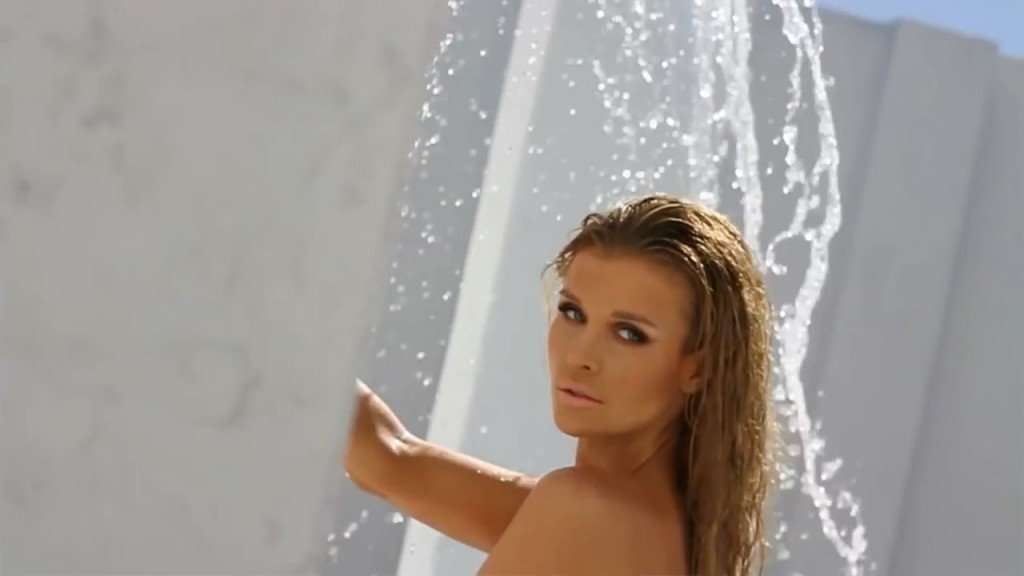 Joanna-Krupa-Nude-Sexy-BTS-thefappening.so77