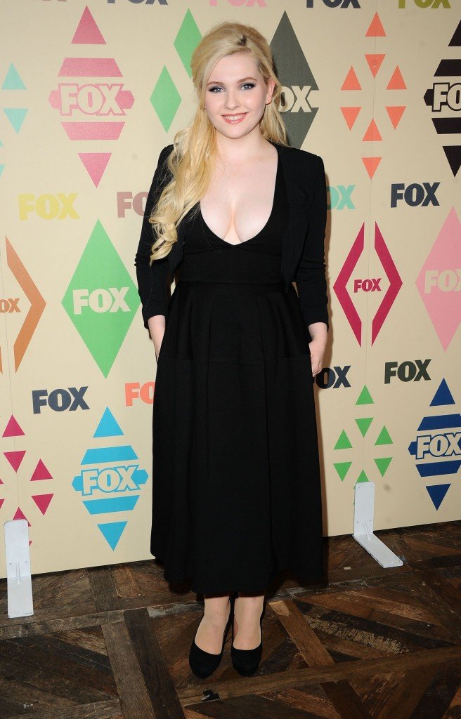 Escote de Abigail Breslin 10