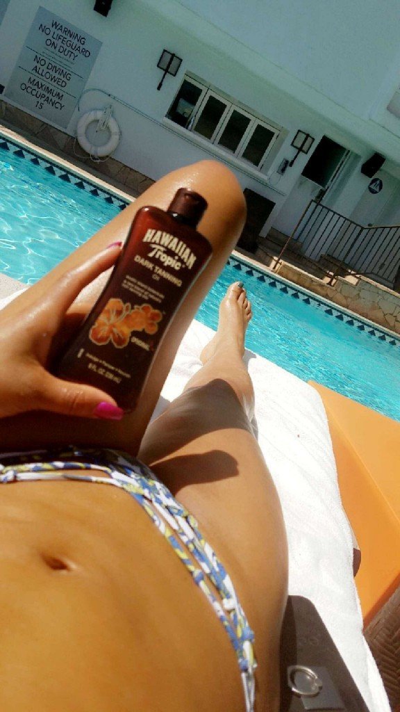 Christina Milian en Bikini 24
