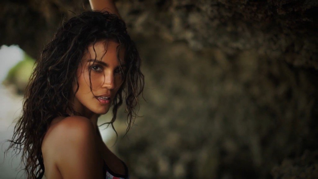 Sofia Resing Sexy-Intimates6