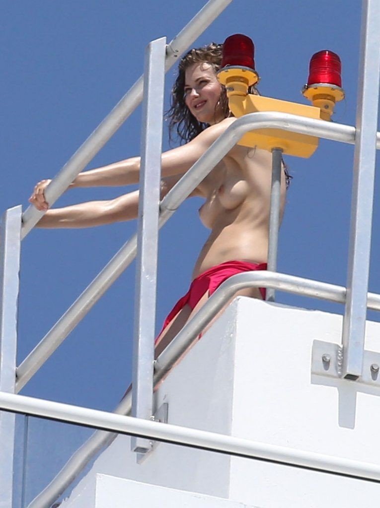Lindsey Wixson Desnuda y Sexy 5
