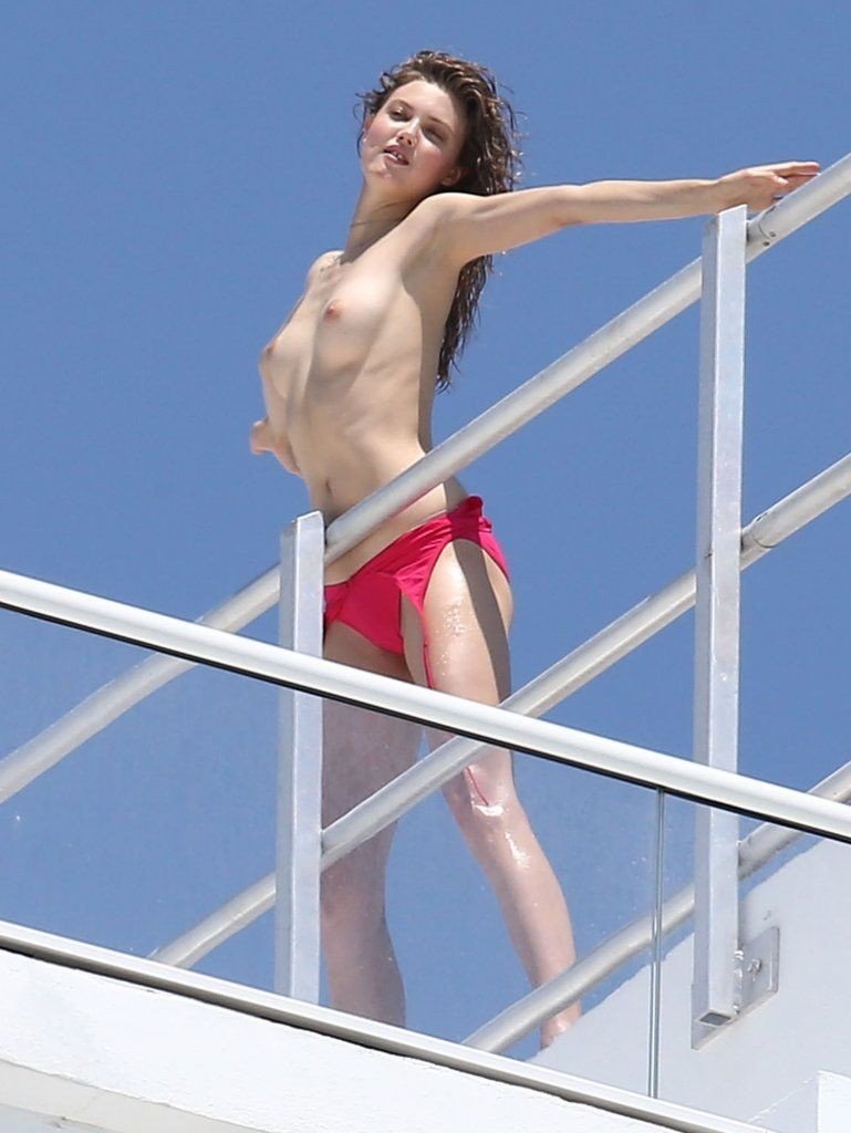 Lindsey Wixson Desnuda y Sexy 9