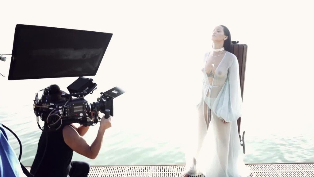 Rihanna See Through BTS 11